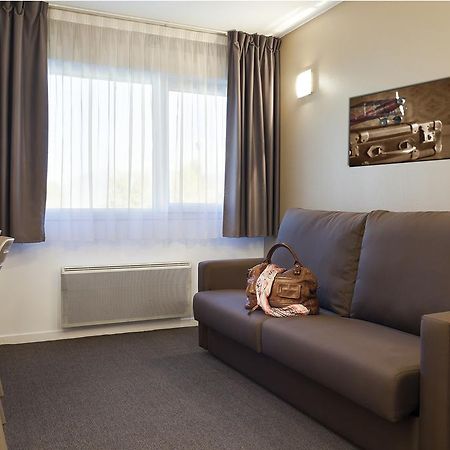 Appart Hotel Annecy Seynod מראה חיצוני תמונה